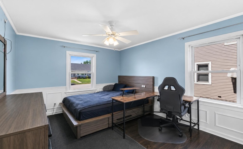Jewitt Bedroom
