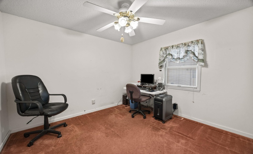 2-web-or-mls-213 S Park St