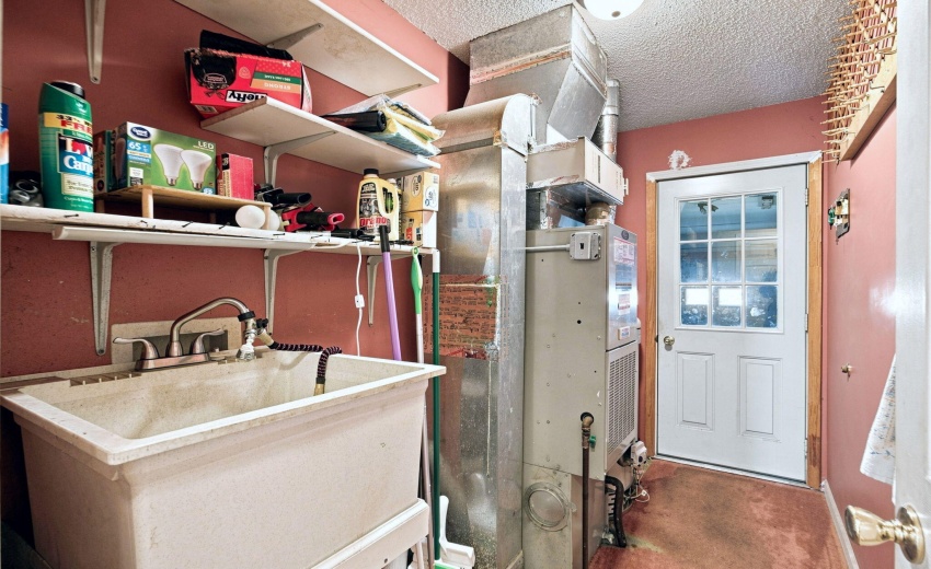 30-web-or-mls-213 S Park St-41