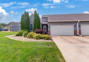 810 Pheasant Drive, Crown Point, Indiana, 2 Bedrooms Bedrooms, 5 Rooms Rooms,2 BathroomsBathrooms,Residential,For Sale,Pheasant,NRA843993