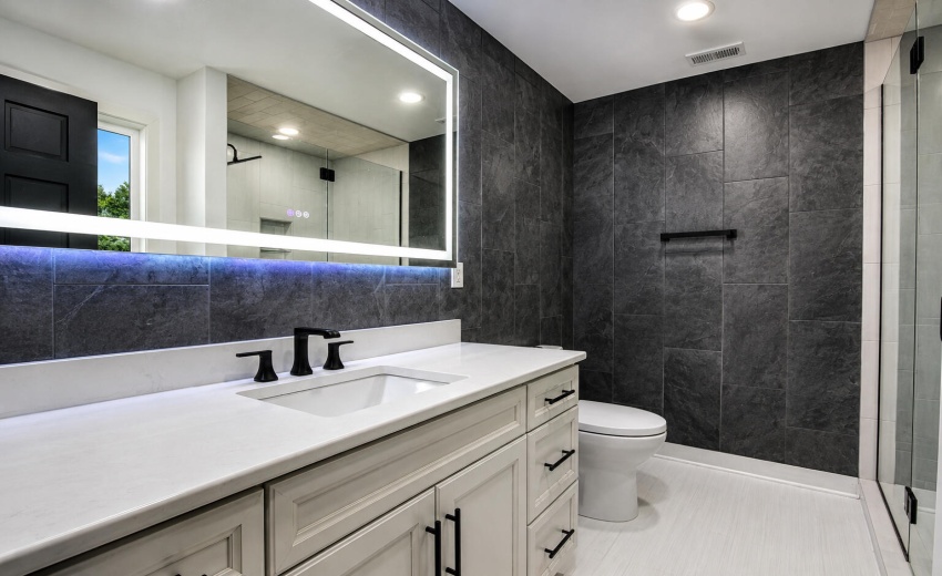 Bathroom Downstairs