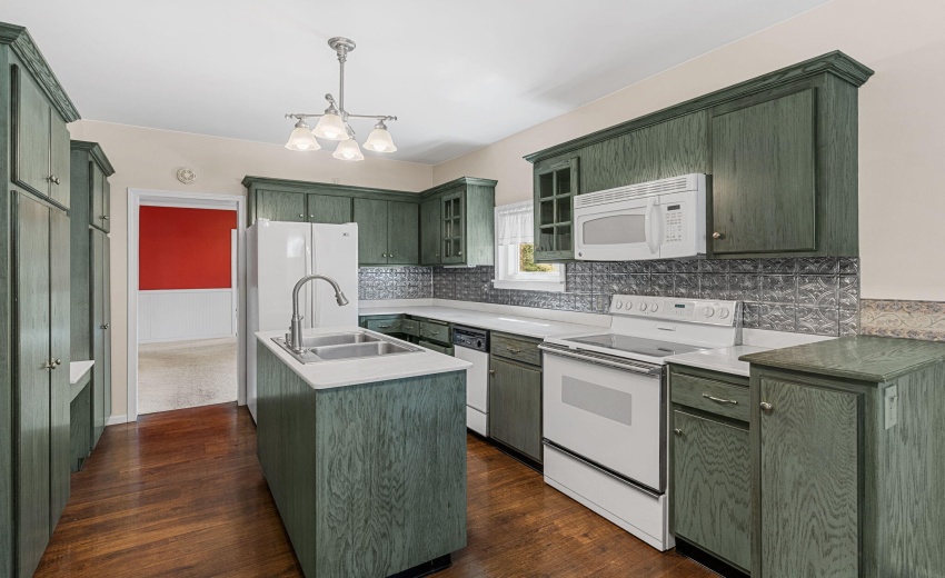 10-110 George St North Judson IN 46366 1
