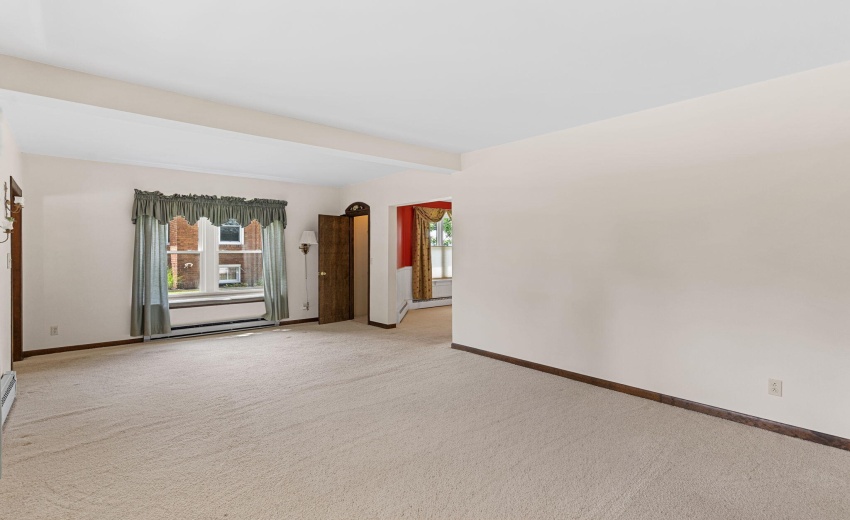 4-110 George St North Judson IN 46366 4
