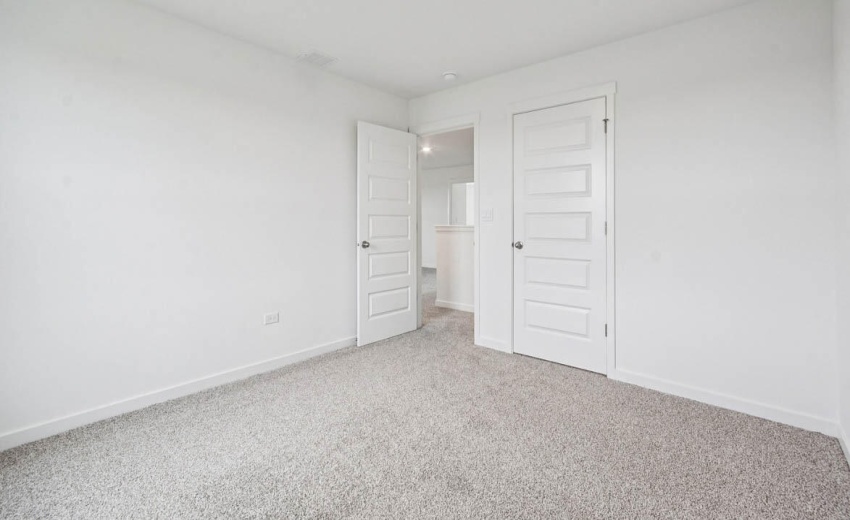 47-web-or-mls-S Greenbriar Dr-S1710-047