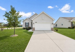 3687 Heinze Street, Portage, Indiana, 2 Bedrooms Bedrooms, 6 Rooms Rooms,2 BathroomsBathrooms,Residential,For Sale,Heinze,NRA844172 3687 Heinze Street, Portage, Indiana, 2 Bedrooms Bedrooms, 6 Rooms Rooms,2 BathroomsBathrooms,Residential,For Sale,Heinze,NRA844172
