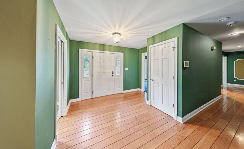 9-web-or-mls-1776-indian-boundary-rd