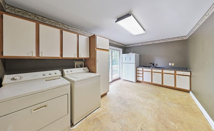 27-web-or-mls-1776-indian-boundary-rd