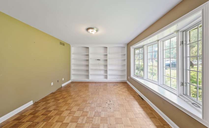 7-web-or-mls-1776-indian-boundary-rd