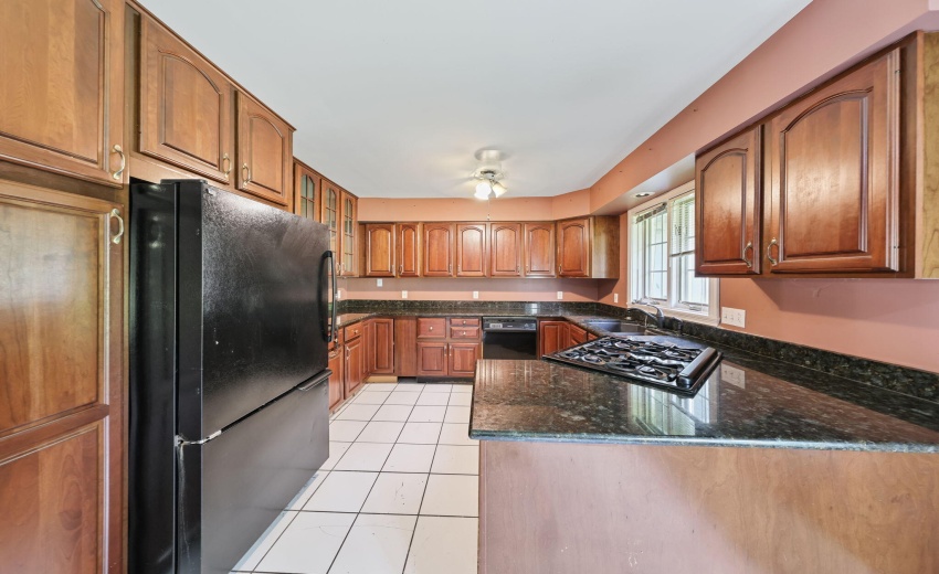 22-web-or-mls-1776-indian-boundary-rd