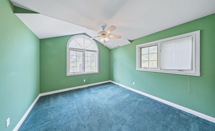 12-web-or-mls-1776-indian-boundary-rd