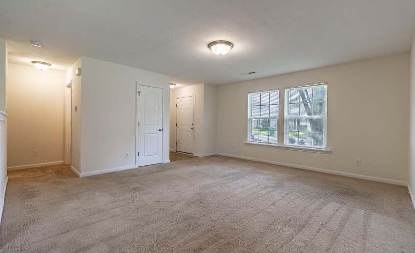 2618 Chilton Dr-13