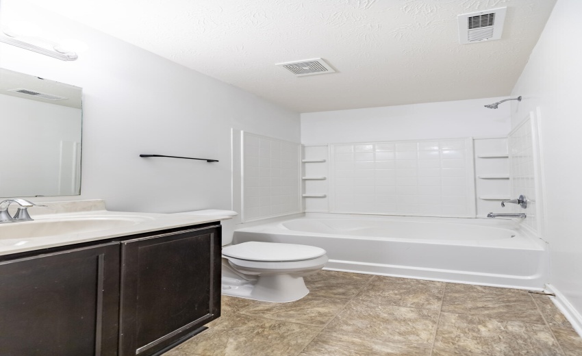 2618 Chilton Dr-24