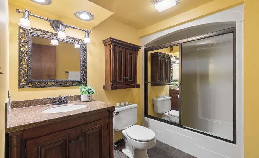 Bathroom 2