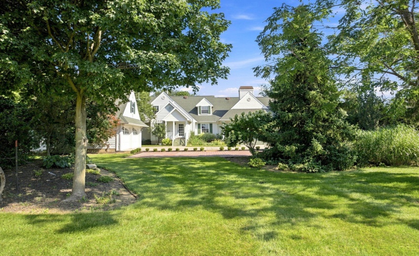 65-web-or-mls-827 W Clark St-82