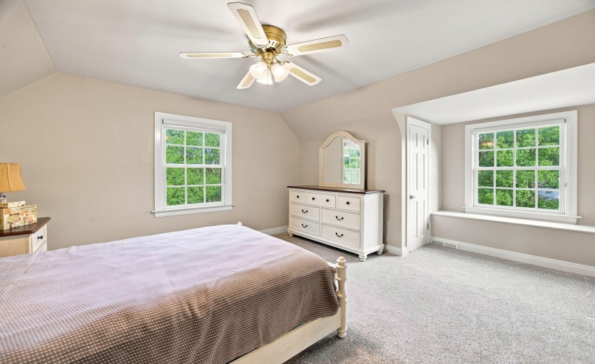Upper Bedroom