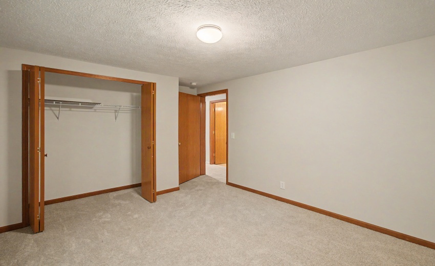 Bedroom 2-2