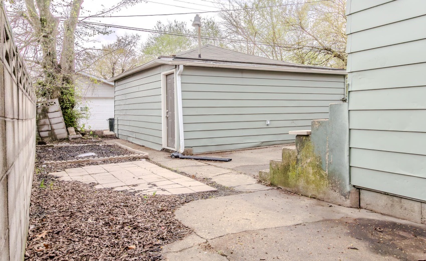 829 Johnson St Gary (MLS)-43