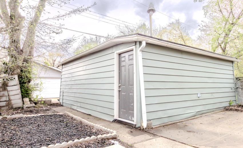 829 Johnson St Gary (MLS)-47