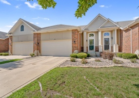 9855 Oakwood Court, St. John, Indiana, 2 Bedrooms Bedrooms, 6 Rooms Rooms,3 BathroomsBathrooms,Residential,For Sale,Oakwood,NRA844244 9855 Oakwood Court, St. John, Indiana, 2 Bedrooms Bedrooms, 6 Rooms Rooms,3 BathroomsBathrooms,Residential,For Sale,Oakwood,NRA844244