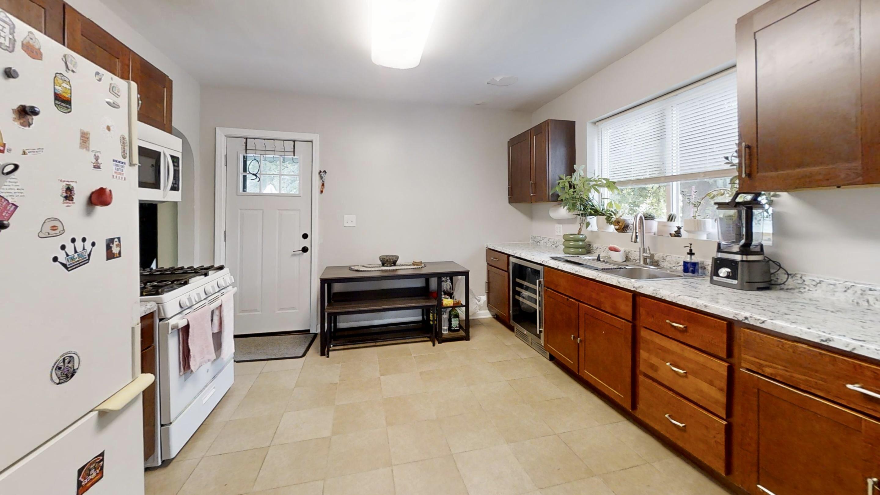 Untitled-Kitchen