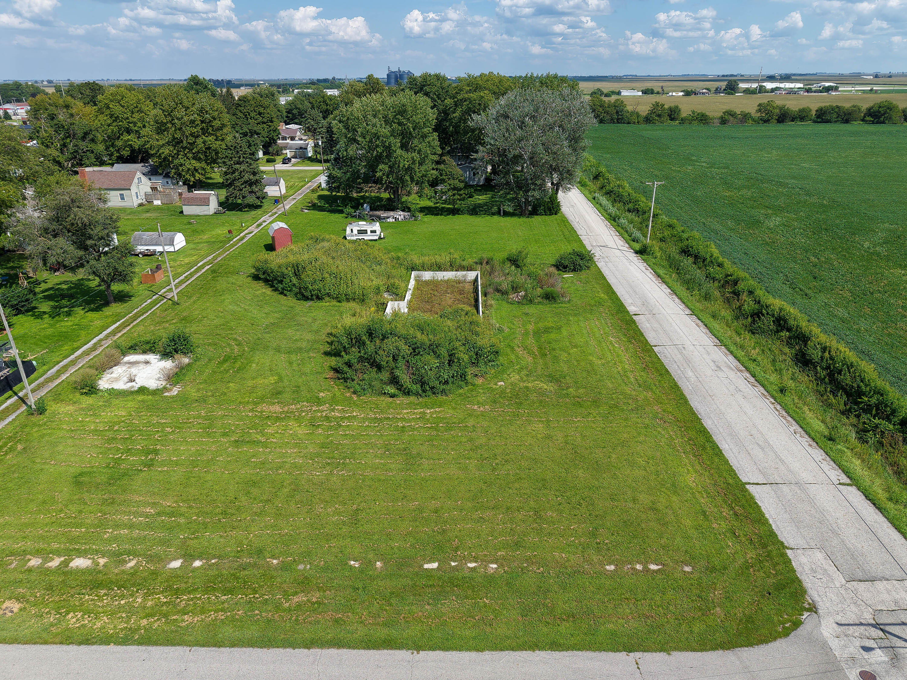 206 E Owen St Kentland-1