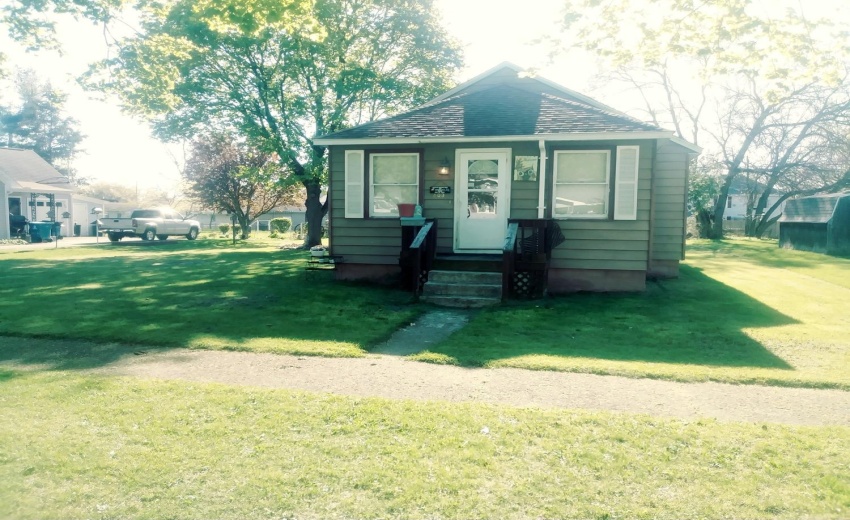 Photo 1