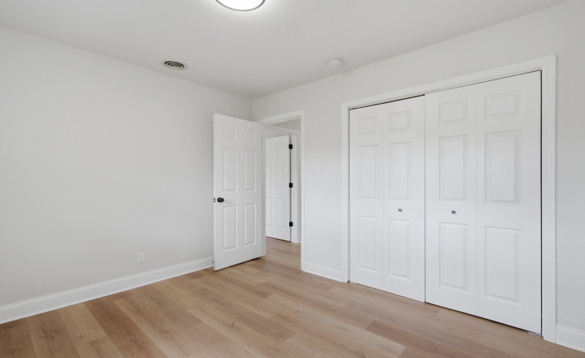 025_Bedroom