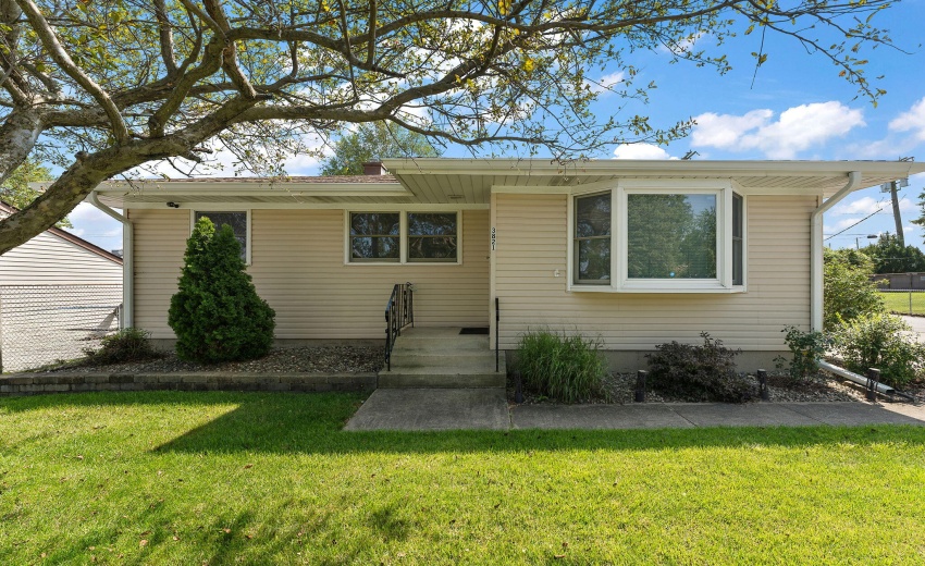 1-web-or-mls-DSC08419