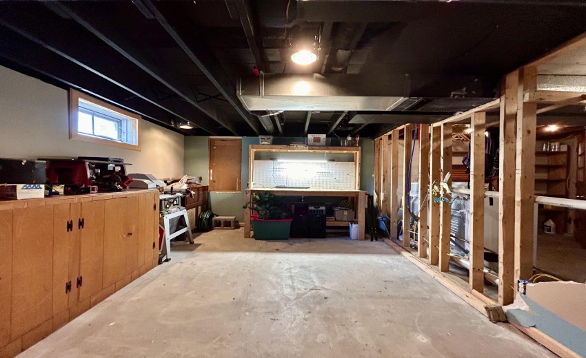 Basement-Work Shop