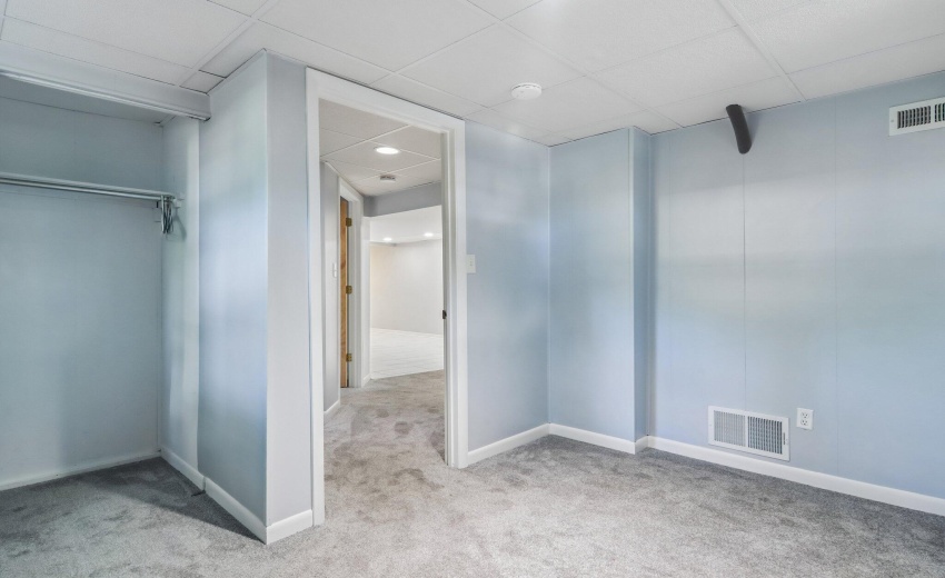 49-web-or-mls-Columbia Ave-S1606-025