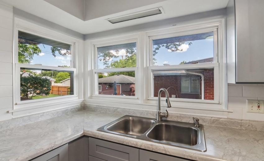 23-web-or-mls-Columbia Ave-S1606-012