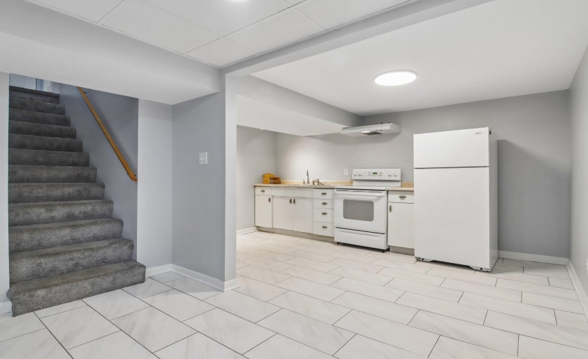 53-web-or-mls-Columbia Ave-S1606-027