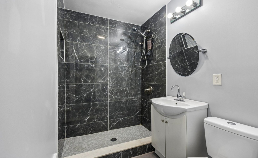 1-web-or-mls-Columbia Ave-S1706-1-001