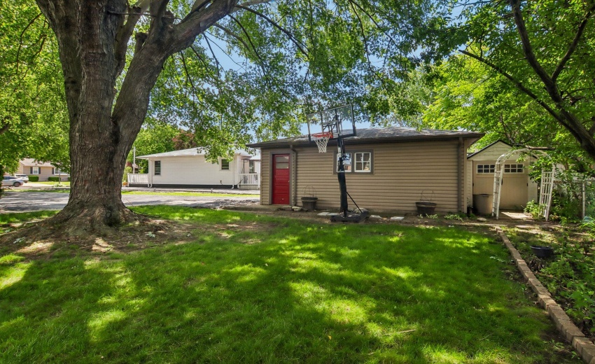 79-web-or-mls-Columbia Ave-S1606-040