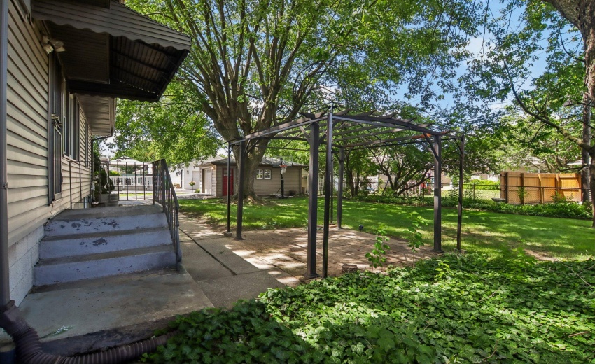 69-web-or-mls-Columbia Ave-S1606-035