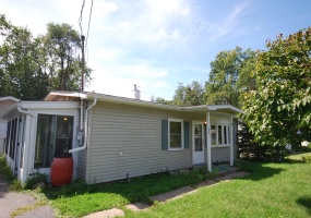 359 Strongbow Trail, Porter, Indiana, 3 Bedrooms Bedrooms, 6 Rooms Rooms,1 BathroomBathrooms,Residential,For Sale,Strongbow,NRA844333 359 Strongbow Trail, Porter, Indiana, 3 Bedrooms Bedrooms, 6 Rooms Rooms,1 BathroomBathrooms,Residential,For Sale,Strongbow,NRA844333