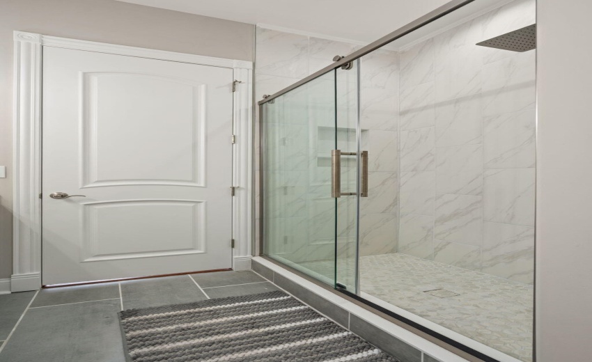 Remodeled Jack-n-Jill Bathroom