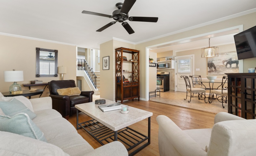 8134 Columbia Ave - Munster (013)