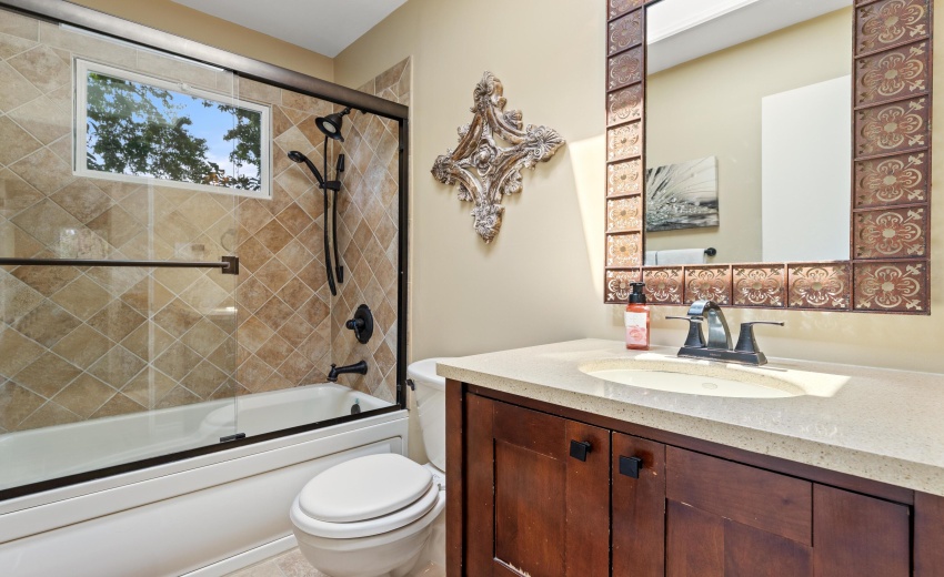 8134 Columbia Ave - Munster (005)