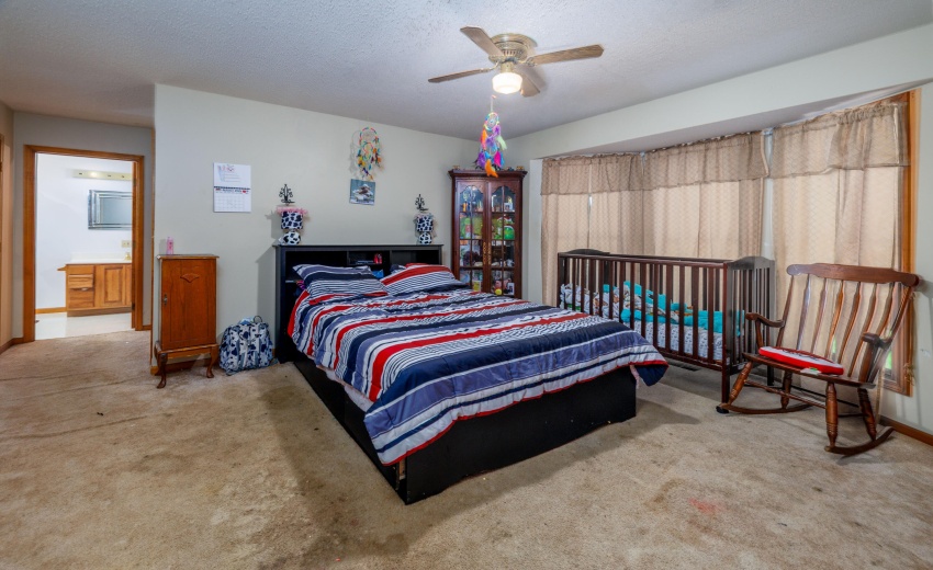 3525 W KOZAK DR WHEATFIELD-24