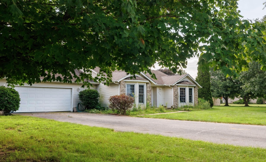 3525 W KOZAK DR WHEATFIELD-8