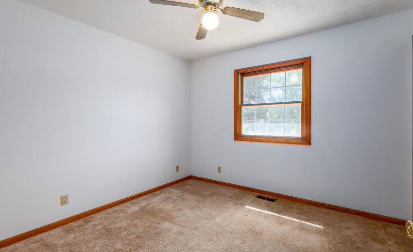 3525 W KOZAK DR WHEATFIELD-31