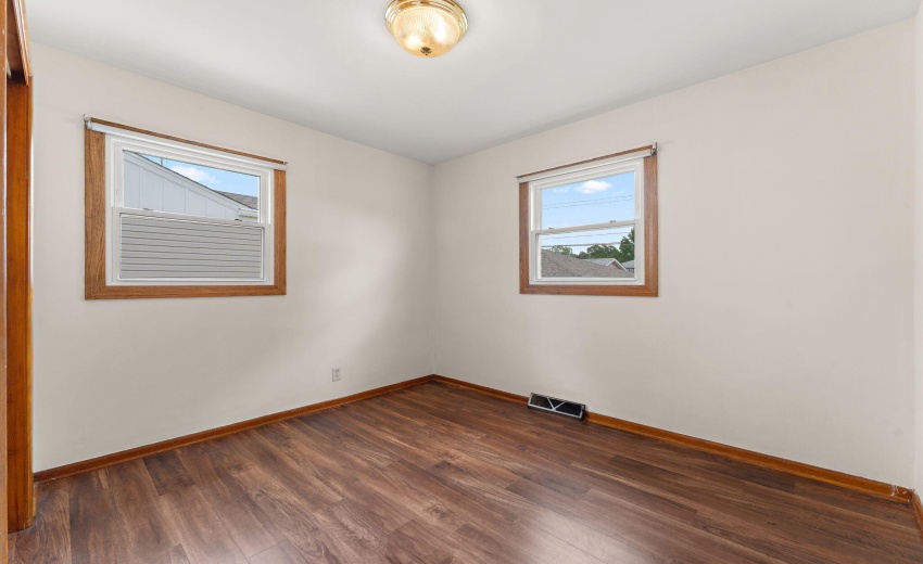 25-web-or-mls-DSC01308