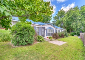 272 High Street, Wheatfield, Indiana, 3 Bedrooms Bedrooms, 6 Rooms Rooms,2 BathroomsBathrooms,Residential,For Sale,High,NRA844490 272 High Street, Wheatfield, Indiana, 3 Bedrooms Bedrooms, 6 Rooms Rooms,2 BathroomsBathrooms,Residential,For Sale,High,NRA844490