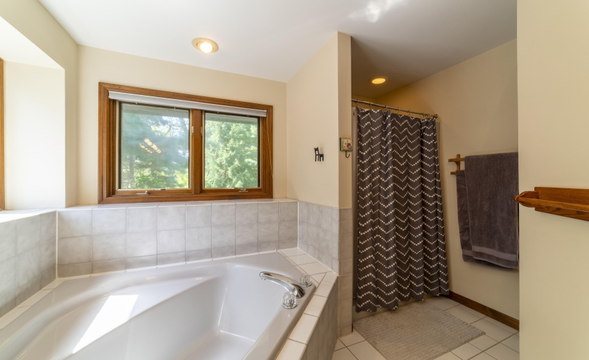 JPrimeBathBeverly0054
