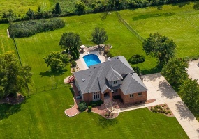 14755 98th Avenue, Dyer, Indiana, 4 Bedrooms Bedrooms, 13 Rooms Rooms,4 BathroomsBathrooms,Residential,For Sale,98th,NRA844574