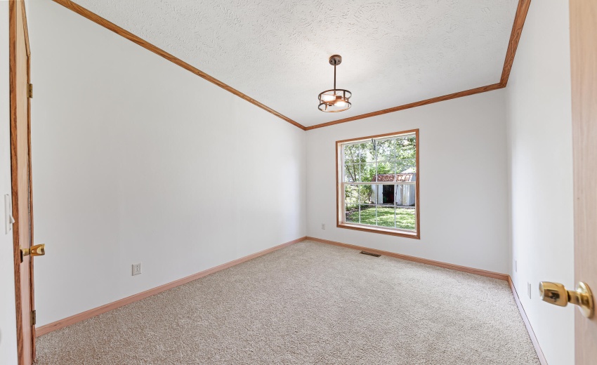 9416 W 142nd Ave (11 of 18)