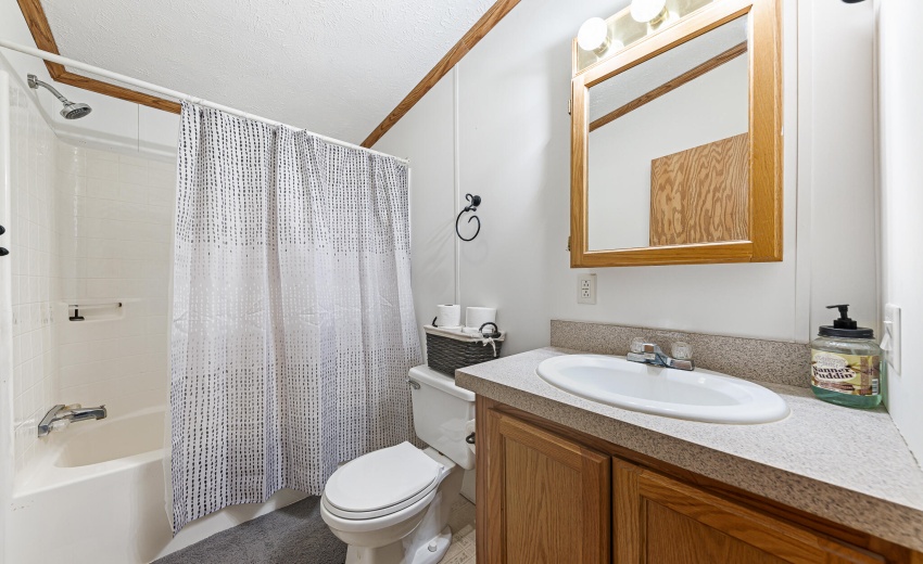 9416 W 142nd Ave (12 of 18)
