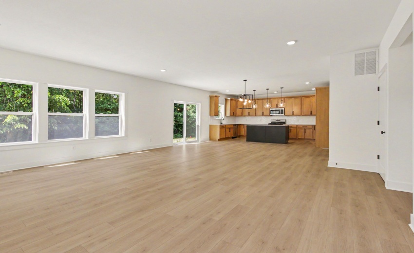 PSI083-E2700-Great Room