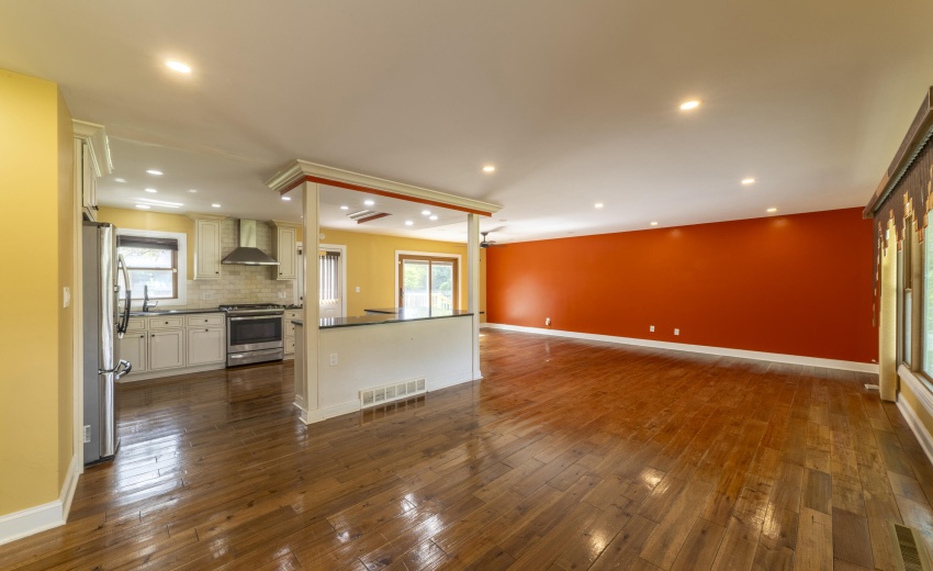 CEntryGreenwood0018